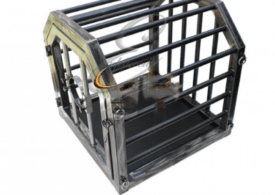 Enfettered Punishment puppy cage