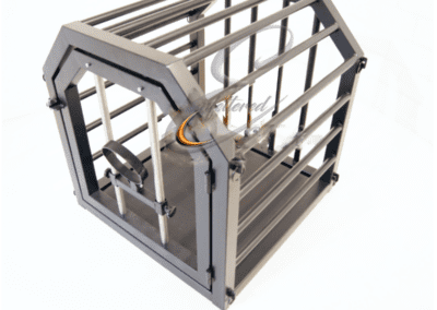 Enfettered-puppy-cage-new-2