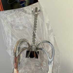 Enfettered dragon claw nipple clamps